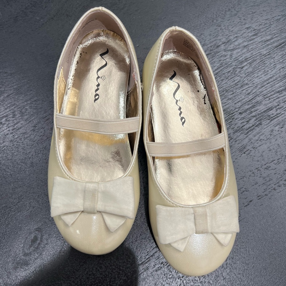 🎀💛Nina💛🎀Girls Gold Bow Ballet Flats Size 9